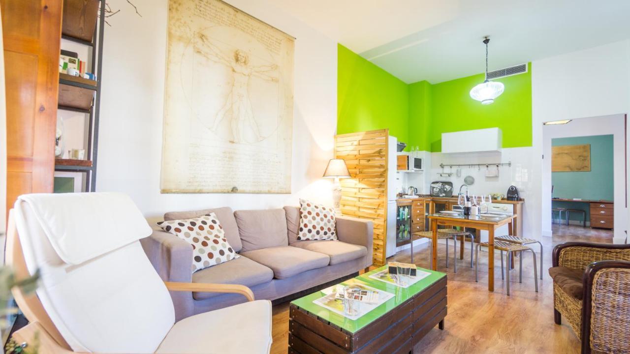Acogedor Apartamento En Pleno Centro De Sevilla Kültér fotó