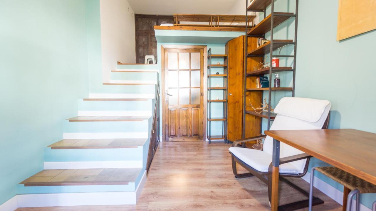 Acogedor Apartamento En Pleno Centro De Sevilla Kültér fotó