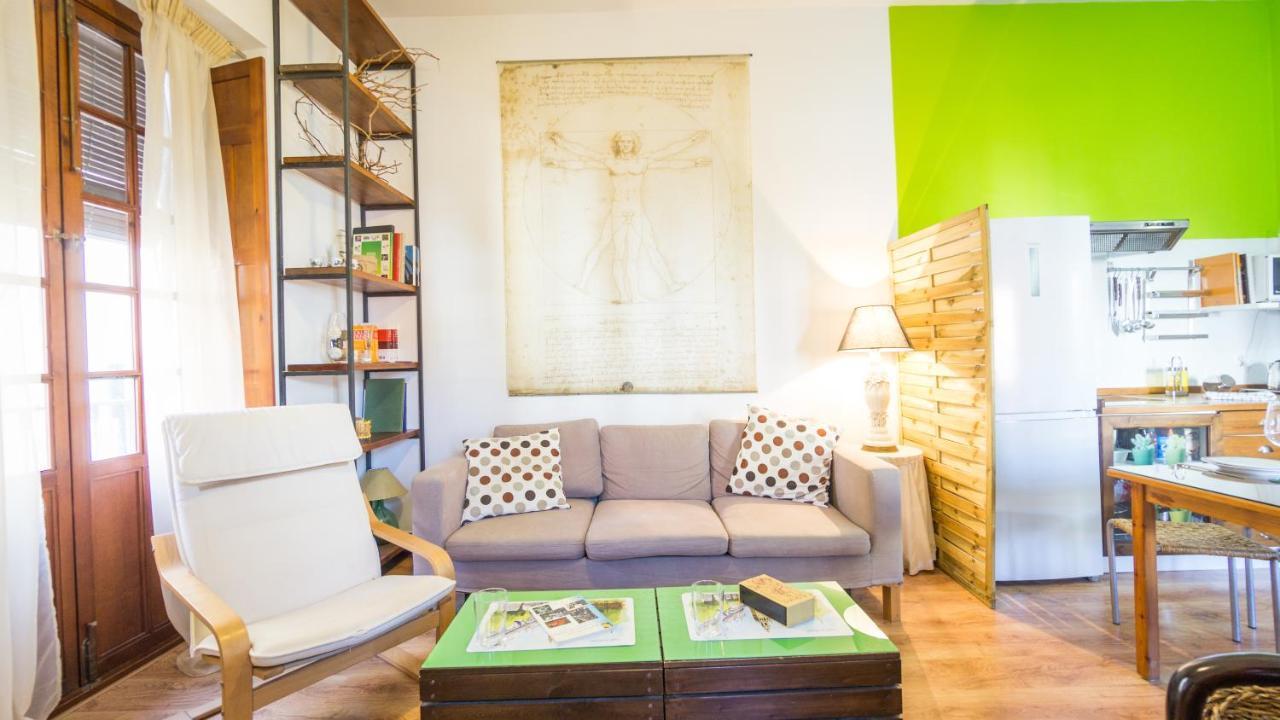 Acogedor Apartamento En Pleno Centro De Sevilla Kültér fotó
