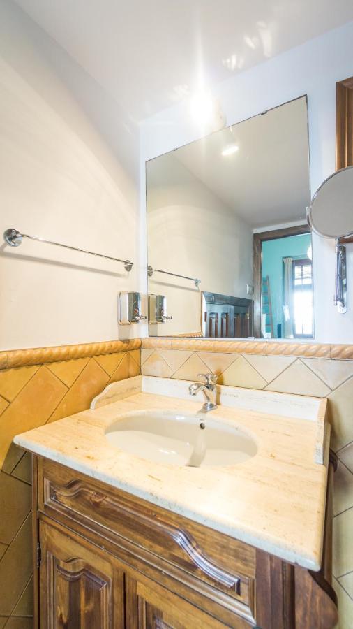 Acogedor Apartamento En Pleno Centro De Sevilla Kültér fotó