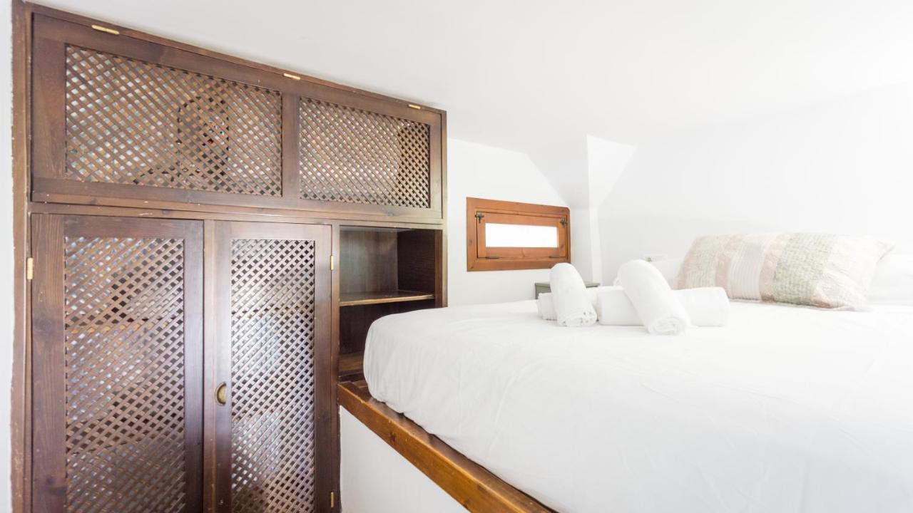 Acogedor Apartamento En Pleno Centro De Sevilla Kültér fotó